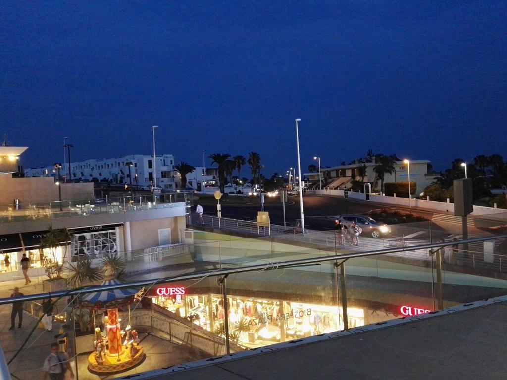 Central Seaview Apartment Puerto Del Carmen Exterior foto